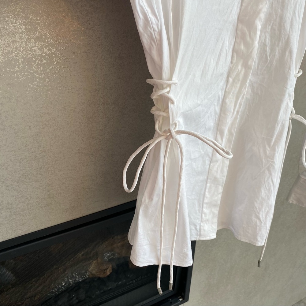 NWT THEORY WHITE LACED BUTTON DOWN, SIZE P - Picture 10 of 16